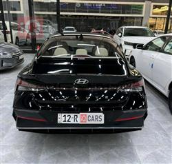 هیۆندای ئەلەنترا